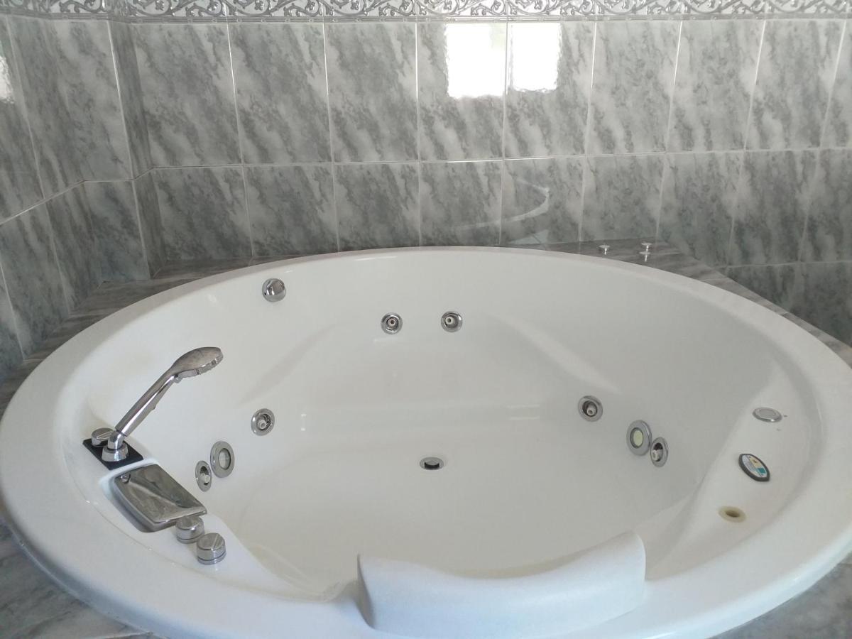 Enjoy Guest House Gmr Guimarães Exterior photo