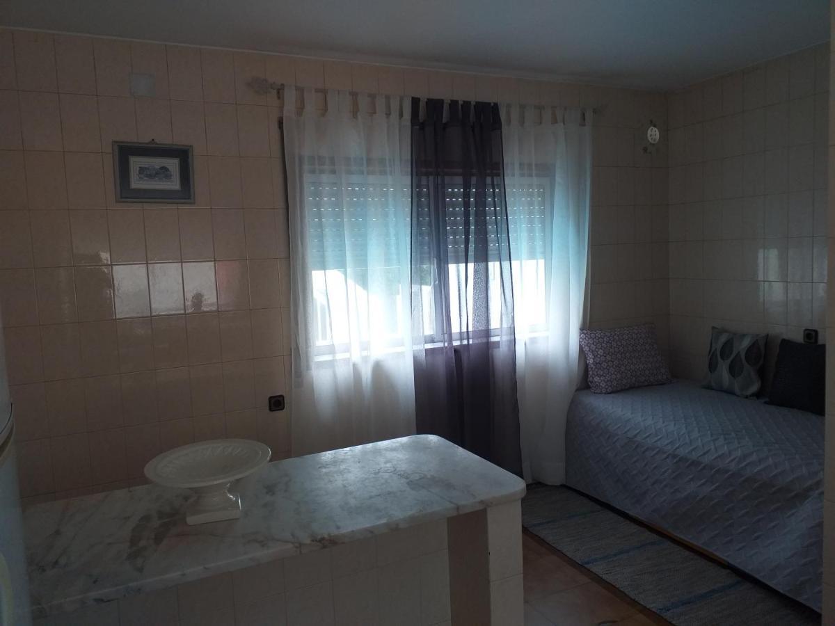 Enjoy Guest House Gmr Guimarães Exterior photo
